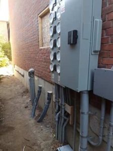 residential electrician panel box 2